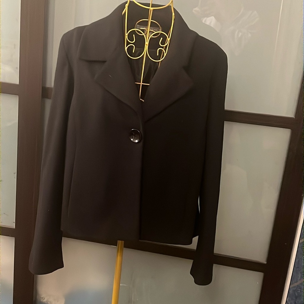 Cropped Black Cashmere and Wool Blend Coat